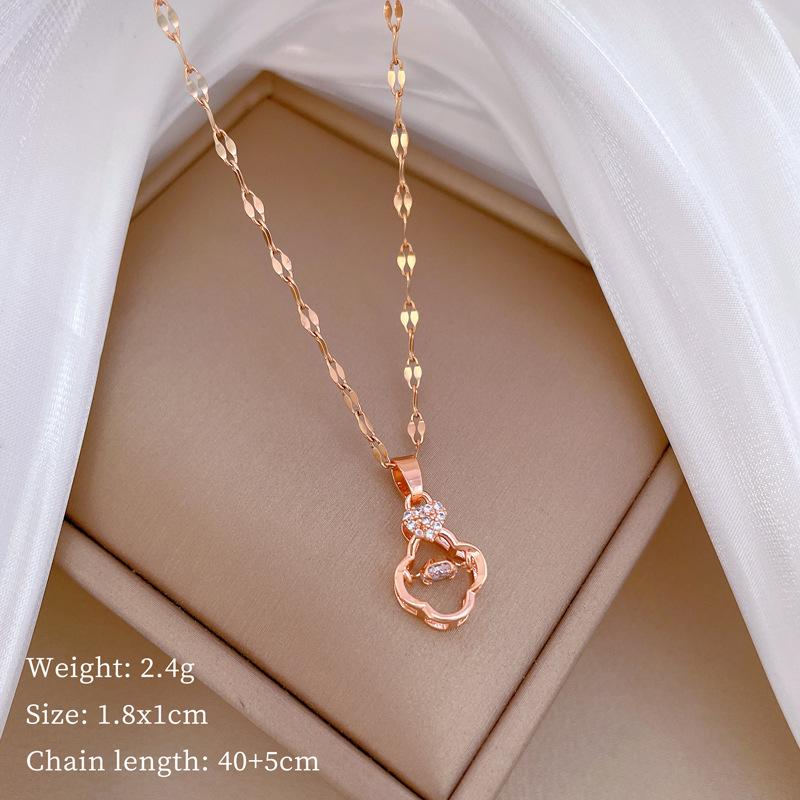 Lucky Grass Smart Light Luxury Temperament Gorgeous Full Diamond Necklace Female Versatile Collarbone Chain Titanium Steel Chain