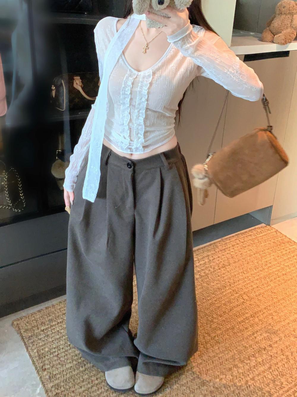 

Women s Milk Apricot Fleece-Lined Lace Ruffled Shirt with Cinched Waist and Dynamic Streamers One Size