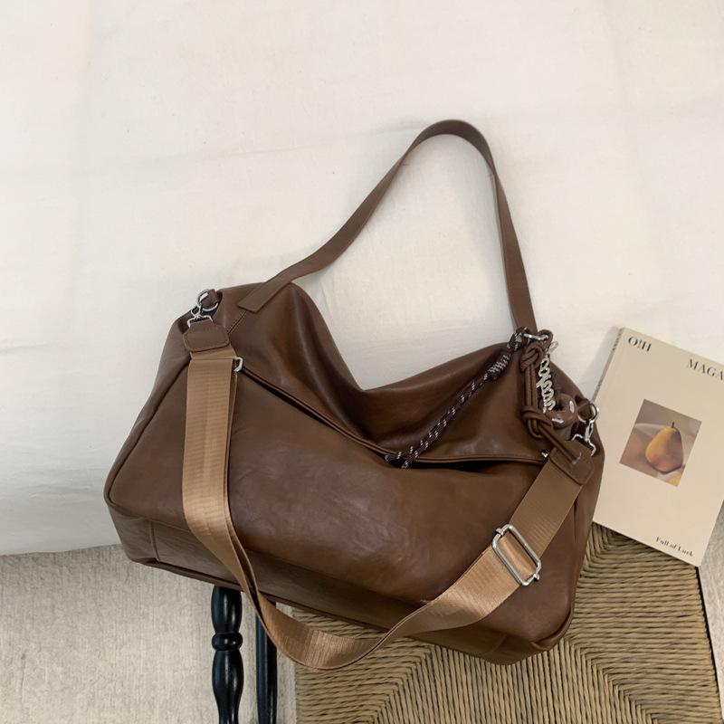 2025 New Large-capacity Tote Bag Fashion High-end Retro Bag Women's European and American Style Commuting Versatile Shoulder Bag