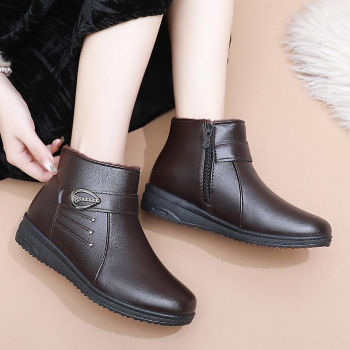 Winter Soft-Soled Non-Slip Boots for Middle-Aged and Elderly Mothers, Thickened and Plush Short Boots for Elderly Women, Warm Shoes for Grandmothers.