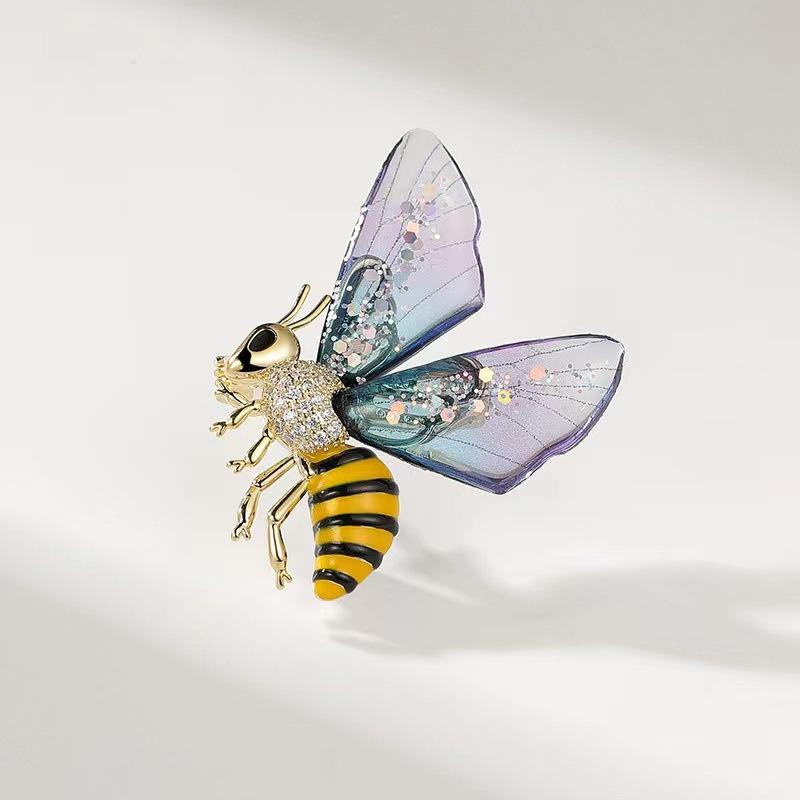 Trendy Multicolour Alloy Butterfly Brooches For Women Metal Crystal Insect Brooch Party Birthday Winter Zircon