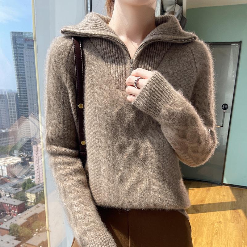 Women's Heavyweight Three-Ply Wool Half-Zip Sweater - Fashionable & Versatile for Autumn/Winter.