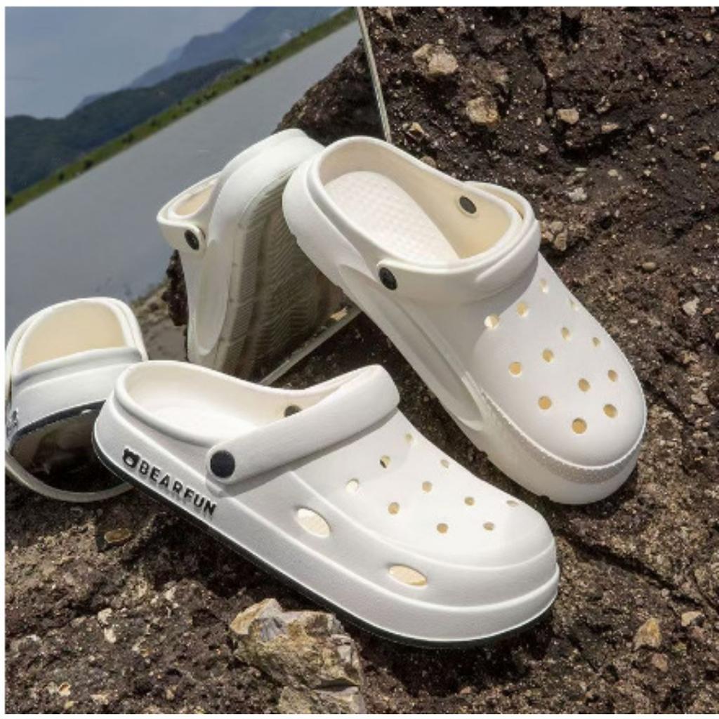 Sandalen - Leichte Sommer-Strand-Slipper mit dicker, gepolsterter Sohle, weicher runder Zehenpartie und minimalistischem Design für den Innen-/Außenbereich