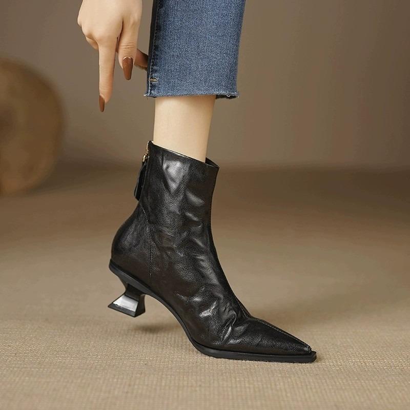 Women'S Naked Boots  Fall New French Retro Pointed Toe Cat Heel Booties