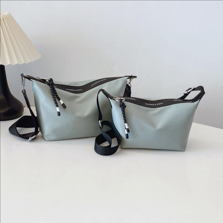 New Large-capacity Small Square Bag Women's Fashion Casual Versatile Shoulder Messenger Bag