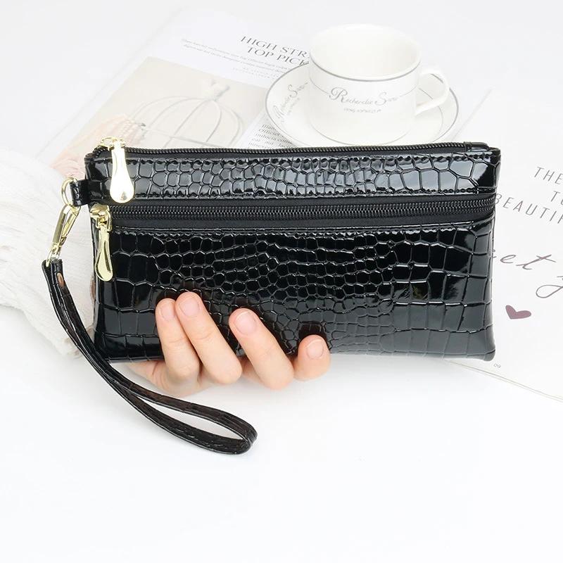 Women's Solid Coin Purse Fashion Small Wrist Bag High-Quality Zipper Closure Handbag For Everyday Use