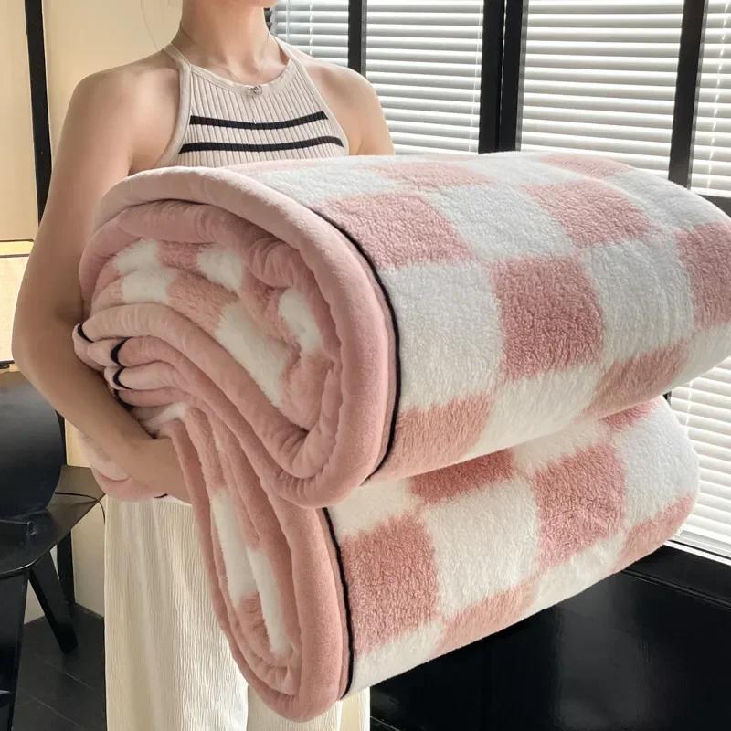 Winter Thick A Grade Plaid Coral Fleece Soft Warm Thick Bed Blankets Plush Sofa Blanket Bedding Sheet Home Office Supplies