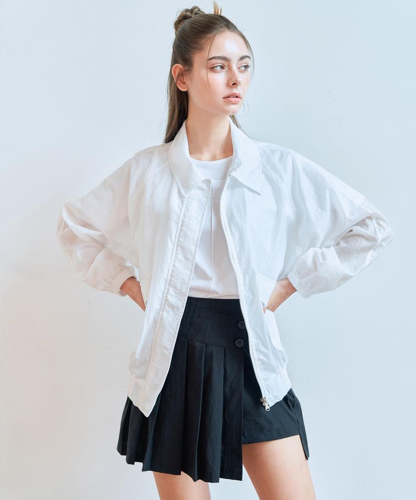 Thefrht Light Summer Windbreaker (White)