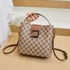 Ladies Printed Bucket Bag, Retro Wide Shoulder Strap Slanting Handbag, Fashi High Luxury Women's Bags, Plaid Pattern Bags
