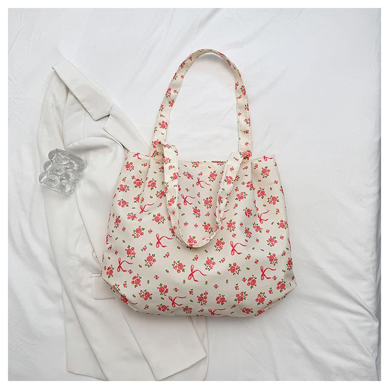 2025 New Floral Bag Trend Large Capacity Rose Canvas Beach Shopping Bag Underarm Shoulder Women's Bag
