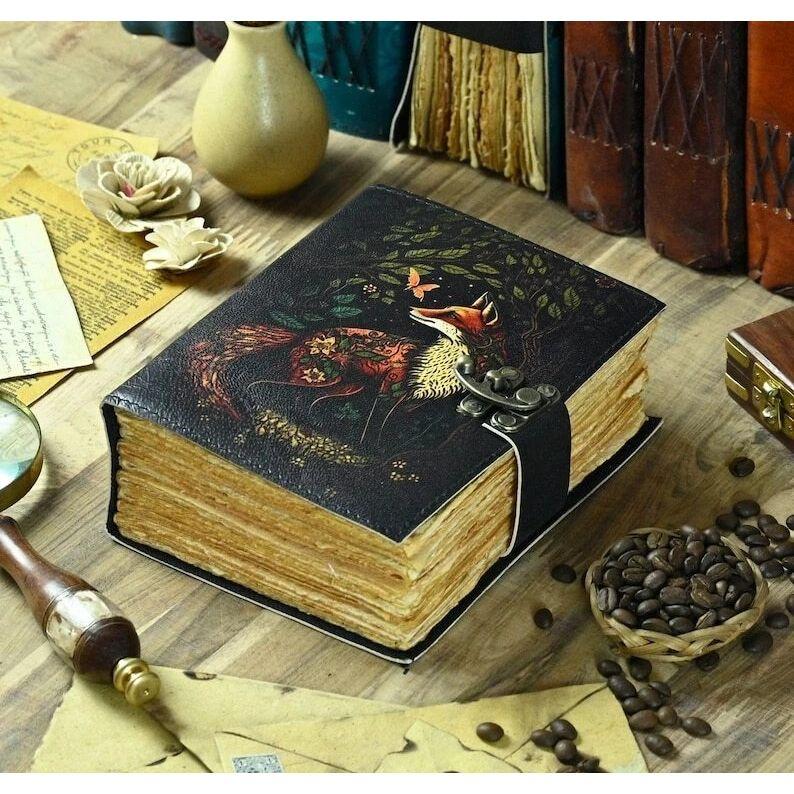 

Большой винтажный гримуар с лисой, толстый журнал, пустая книга заклинаний, кожаный журнал ручной работы 7 x 5 in