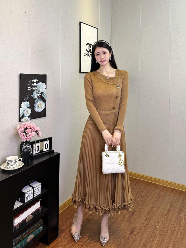 Chic Autumn/Winter Slimming Ruffle-Trimmed French Long-Sleeve Socialite Dress