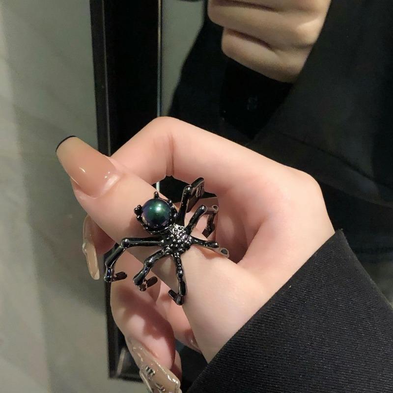 Ring For Women Gothic Punk Vintage Spider Ring Exaggeration Animal Finger Men's Adjust Hiphop Party Halloween Jewelry Decoration