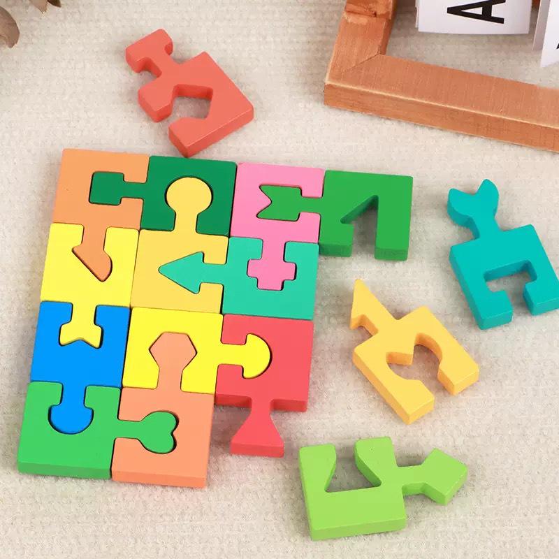 Montessori Geometric Shape Matching Blocks for Hand-Eye Coordination and Logical Thinking in Early Childhood Education.