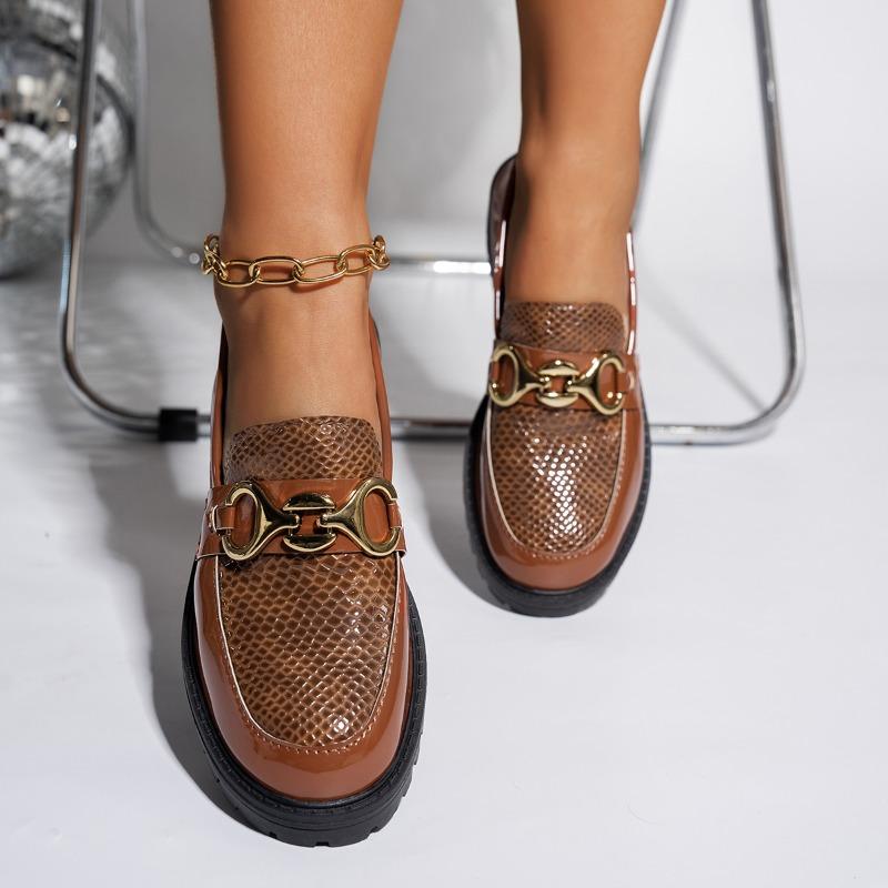 

Fashion Shoes Female 2025 Loafers Women s High Heels Plus Size Office Pumps Women Bow Tie Metal Decoration Low Heel Slip on Shoes Women 36