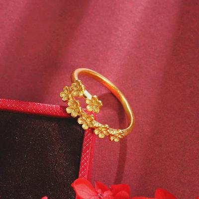 Luxurious Summer Plum Blossom Women's Ring - High-End, Copper Alloy Jewelry with Lasting Color