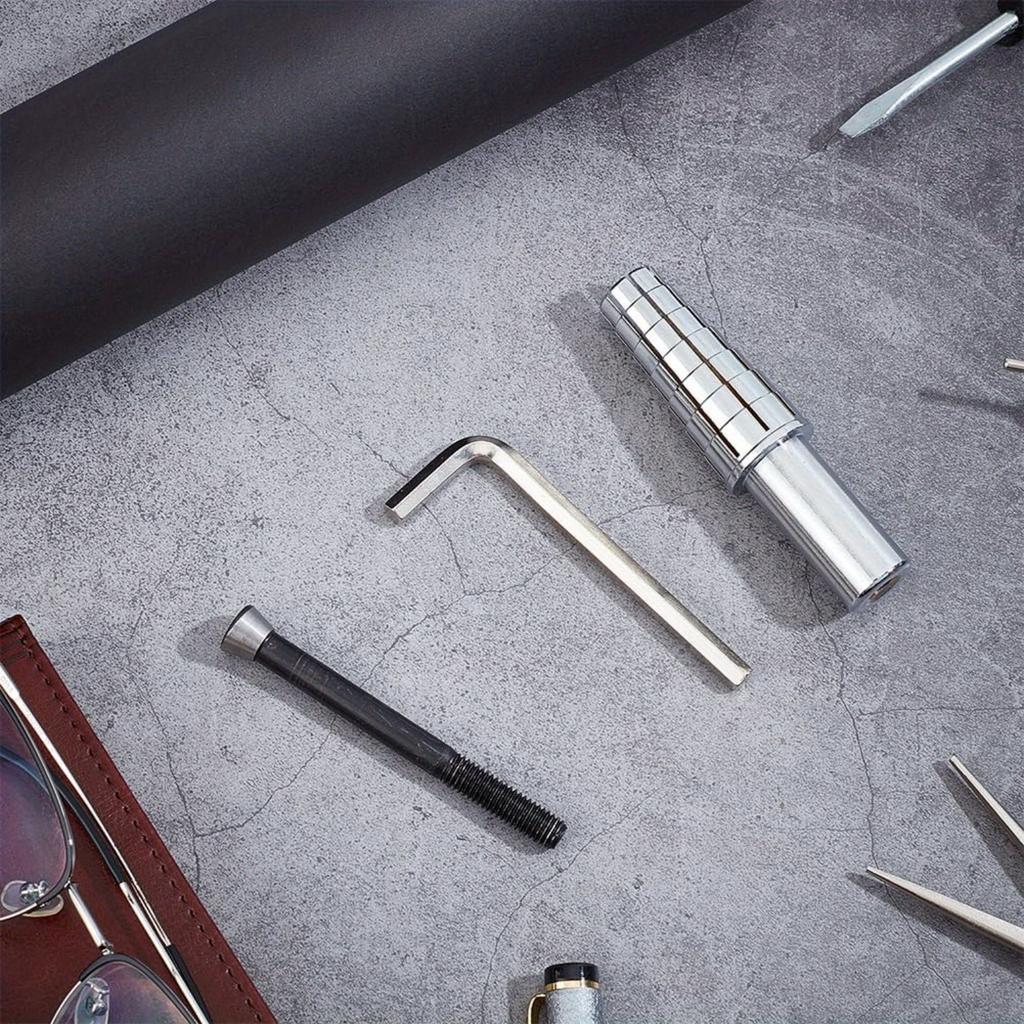 Een set van drie ringverruimers met een kernas voor ringen maat 7-14 voor ringdraaien en fabricage ringvormgereedschap