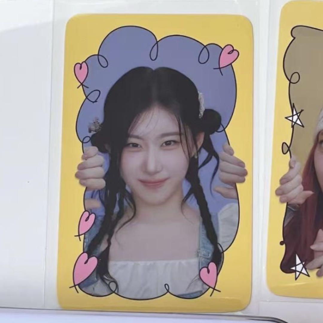 

[USED] itzy Chaeryun GOLD Twinzy Pop-up Exclusive Purchase Bonus Trading Card