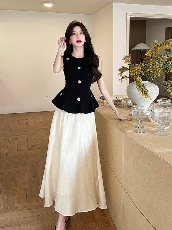 Chic Summer Sleeveless Black Vest & Waist-Cinching Skirt Set