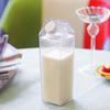 Double Capacity Square Milk Cup 500ML 1000ML Clear Construction Ergonomic Grip Spill Resistant Designs