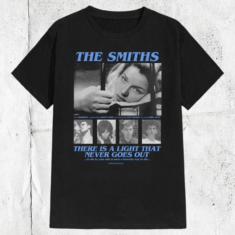 Винтажная футболка 80-х 90-х группы The Smiths с Моррисси, унисекс S разноцветный