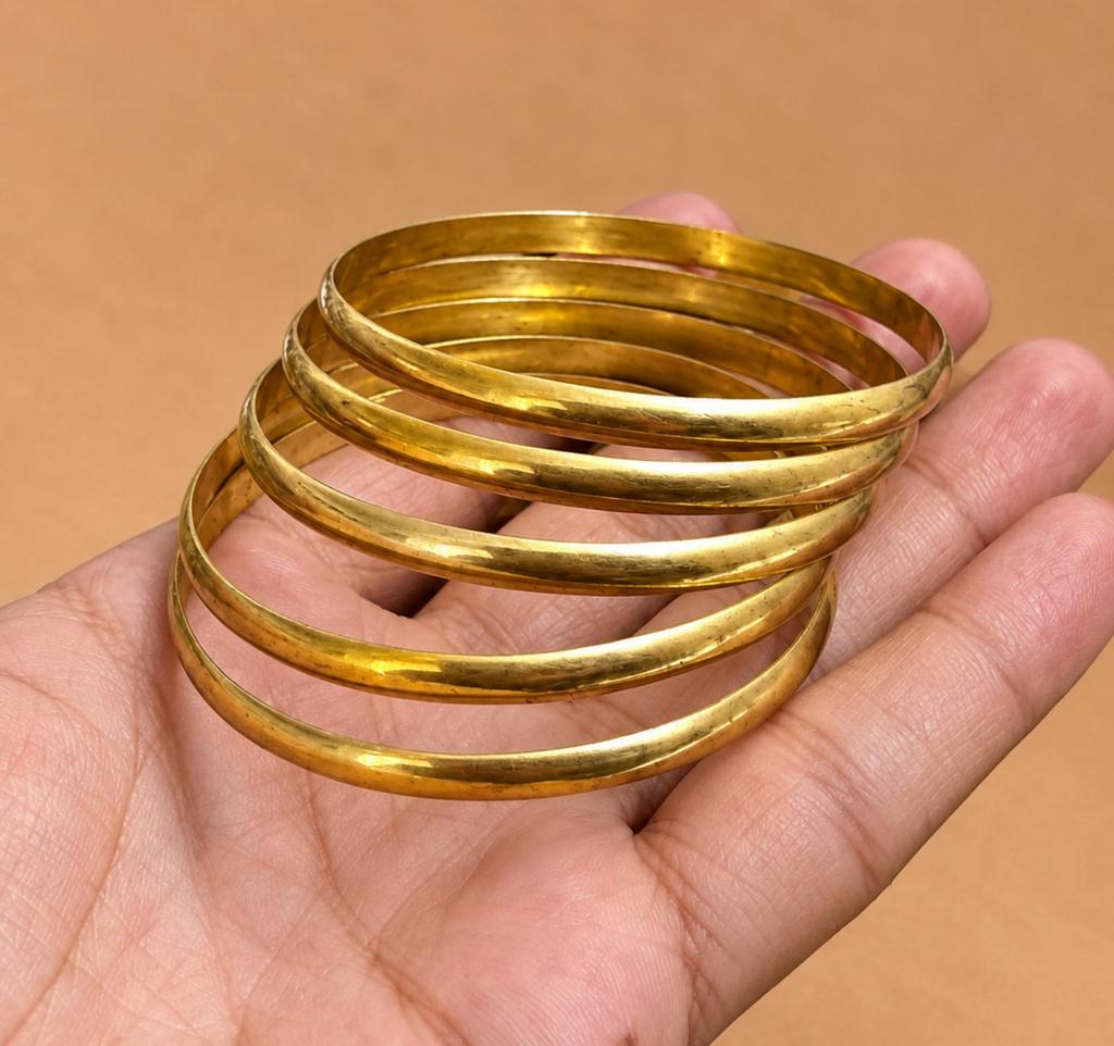 Brass Bangle Set, Set of 5 Bangles, Gold Tone Brass Bangles, Indian Bangle Set, Traditional Jewelry, Stackable Bangles, Boho Bracelet Set