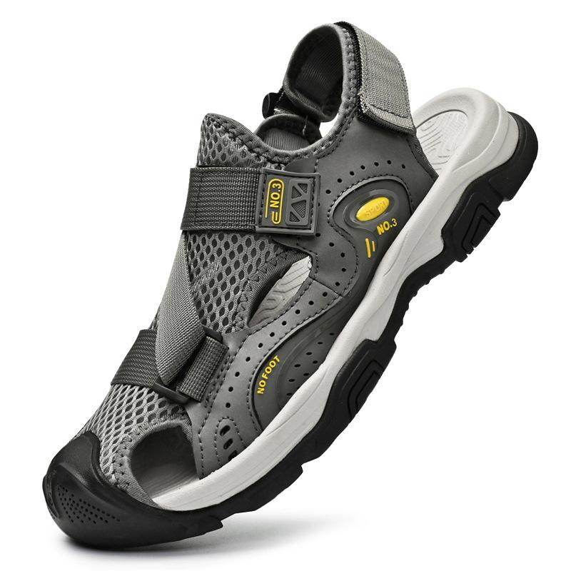 Beach Shoes Men's New Summer Breathable Soft-soled Bag Head Sandals Men's One-pedal Soft-soled Non-slip Lightweight Men's Shoes