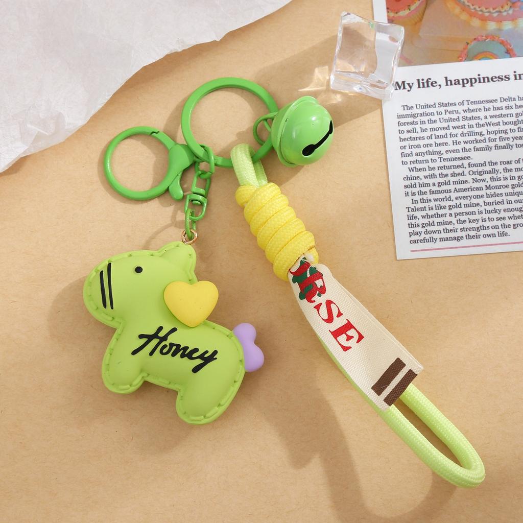 New Resin Love Pony Keychain Female Bag Pendant Car Keychain Bag Small Pendant