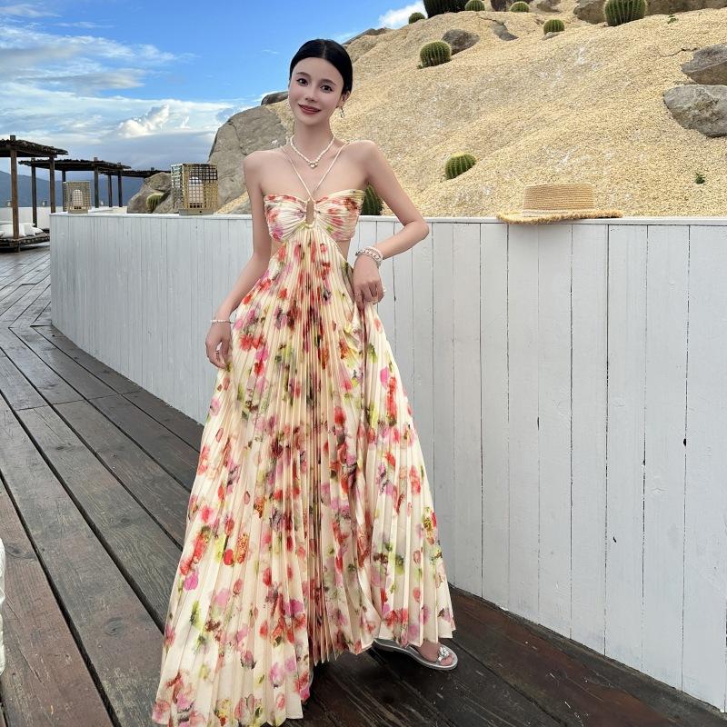 Super fairy pendulum atmosphere floral temperament waist thin pleated neck tube top suspender long skirt seaside vacation skirt