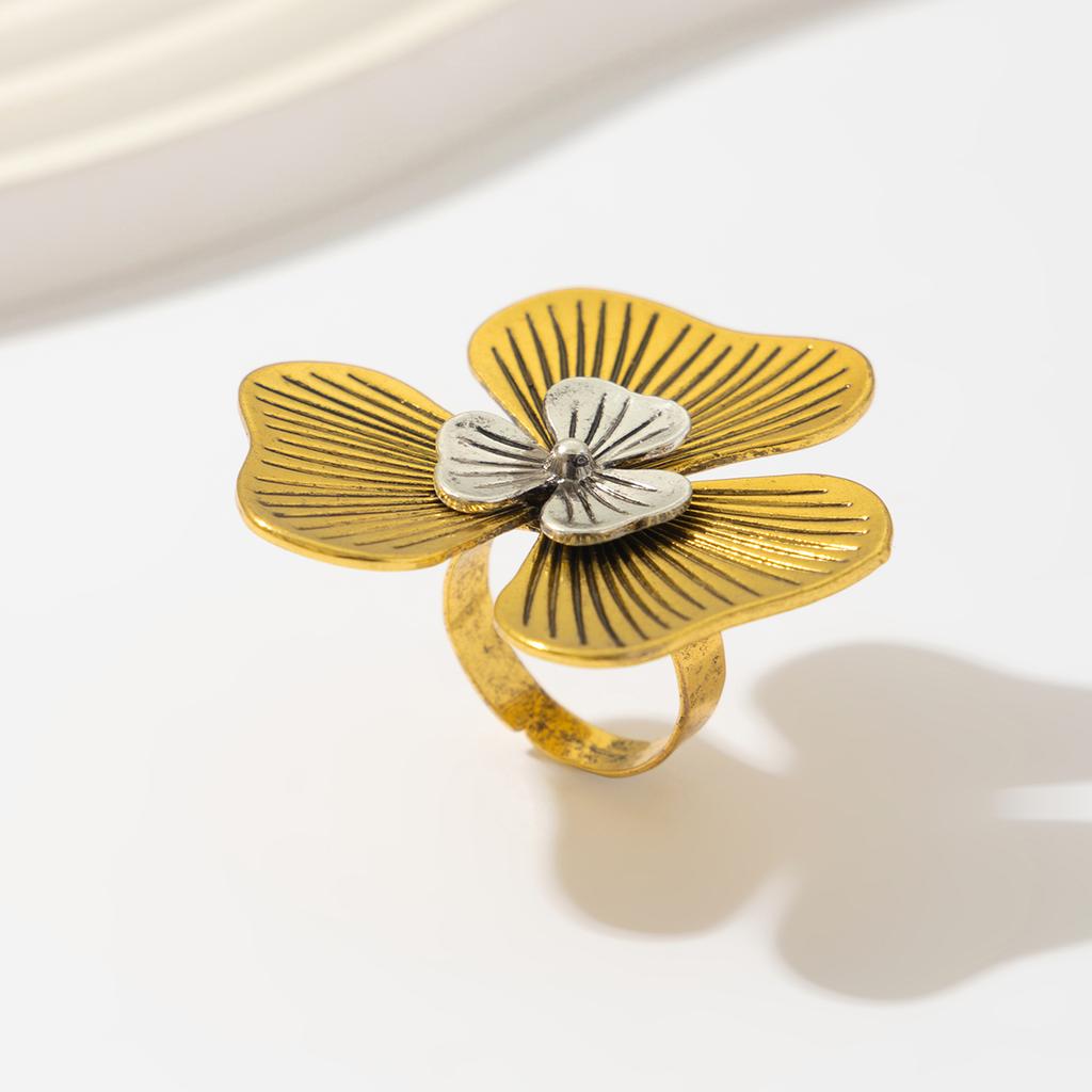 Ingemark 18 Styles Vintage Punk Petal Flowers Rings for Women 2026 Trend Goth Geometric Adjustable Rings New Year Party Jewelry