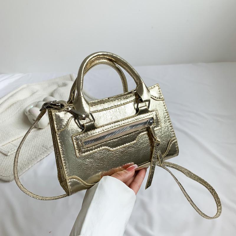 Fashion pearlescent handbag women's 2025 new Korean version trend casual small square bag PU wholesale shoulder messenger bag