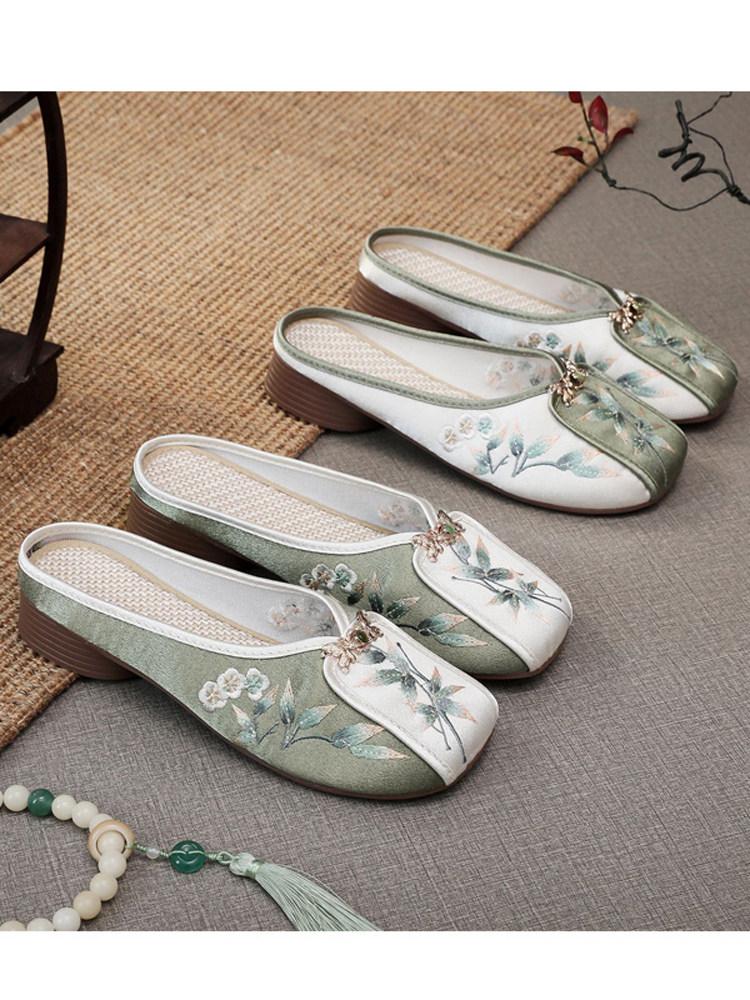 Fashion Home Slippers Women's Square Heel Loafers Slides Cover Toe Massage Block Floral Fabric Embroider Square Toe Block Heel Shoes Loa