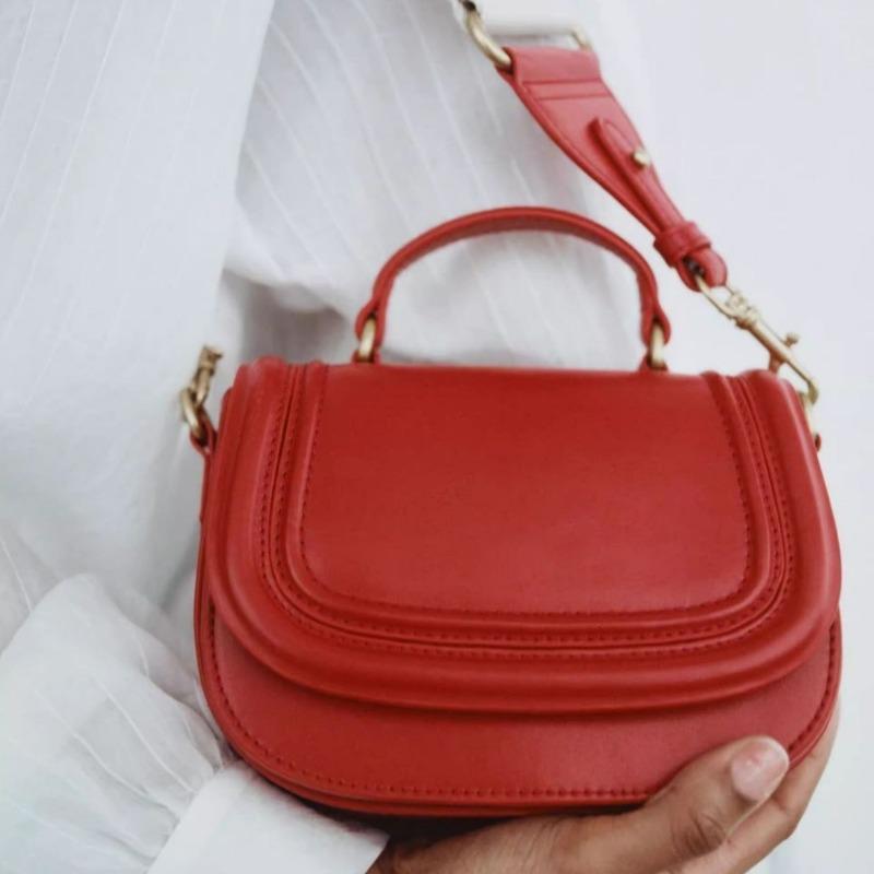 Women's New Saddle Bag China Red Ladies Mini Flip Shoulder Handheld Messenger Bag Women's Trend