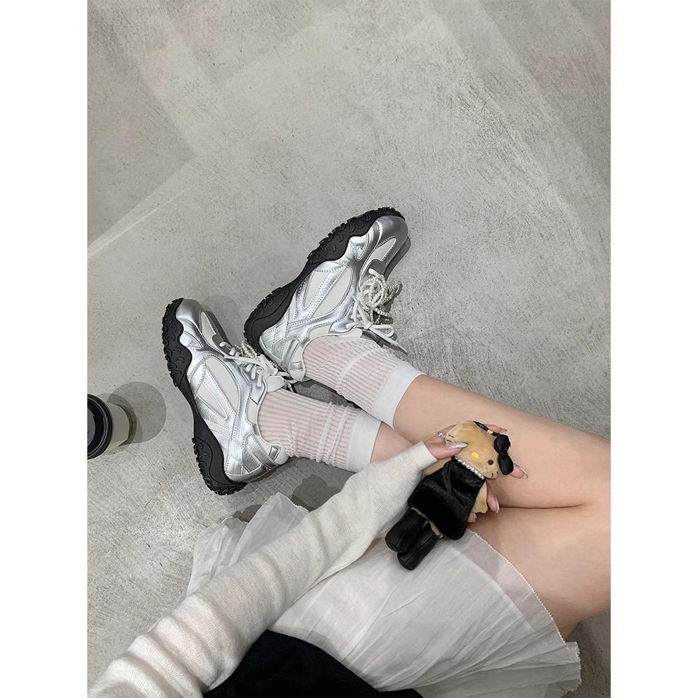 Crescent moon bottom~ lace pearl belt inner height increase casual Forrest Gump shoes women's lace-up versatile spring new German training shoes