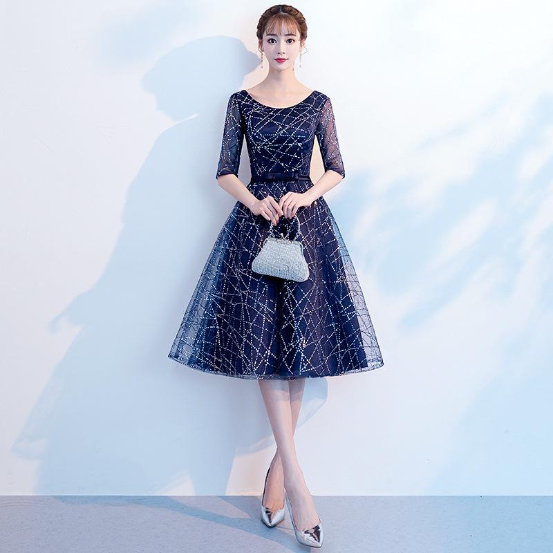 

Вечернее платье новая весенняя элегантность темперамент средняя и длинная знаменитость вечеринка звездное небо платье выглядит стройнящим XS