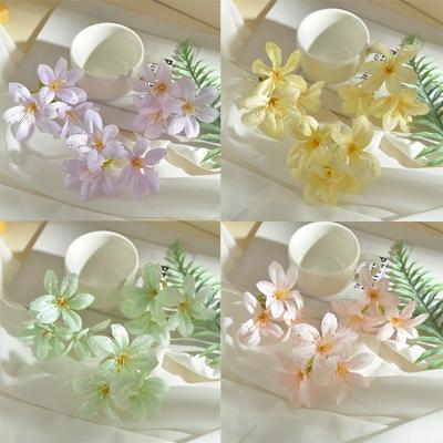 Woondecoratie – Decoratieve bloemen en kransen