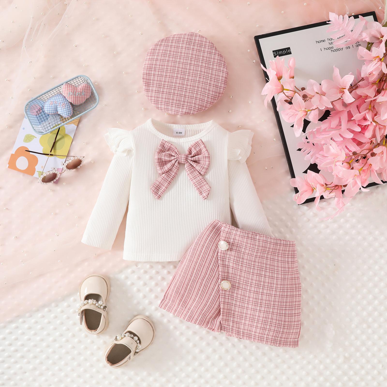 

Повседневный модный костюм для девочек, летний детский милый топ с рукавами-крылышками, галстук-бабочка + юбка на пуговицах + берет, комплект из трех предметов 6-9M розовый