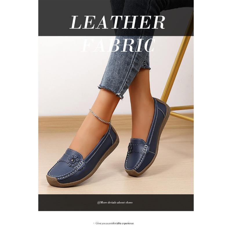 Casual Women's Soft-soled and Soft-top Flat Shoes