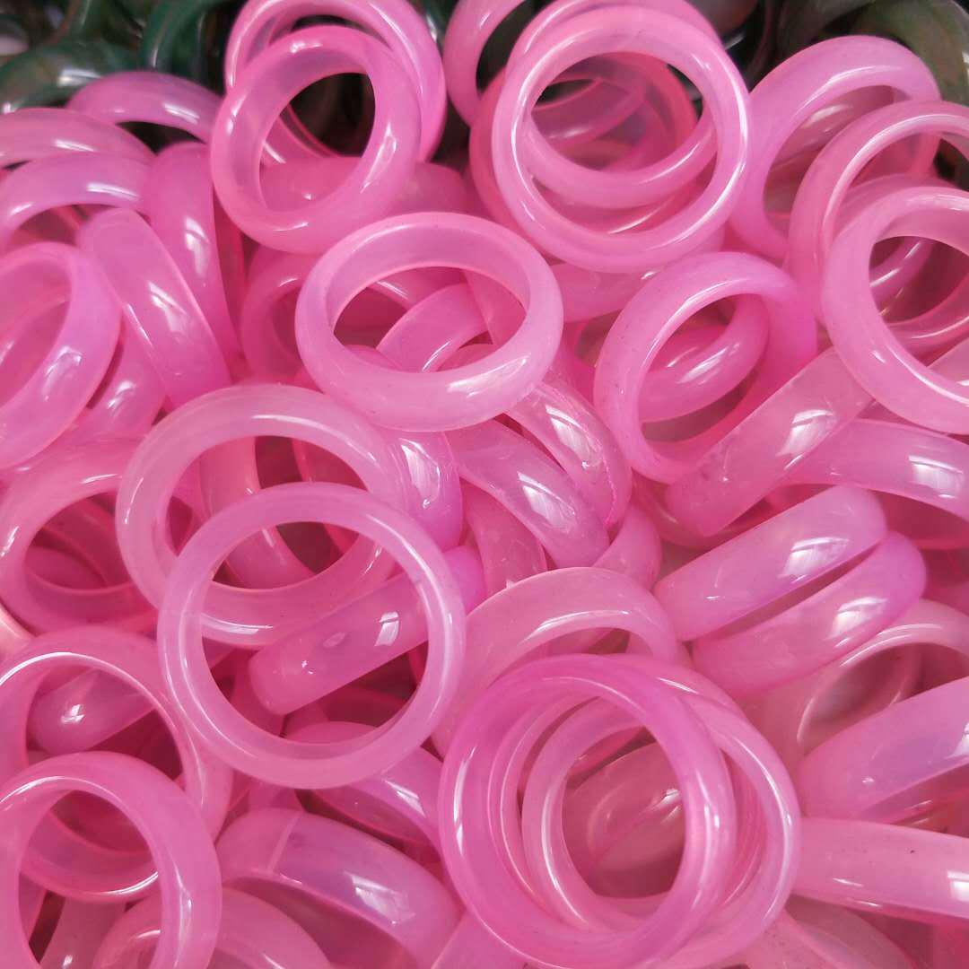 

Унисекс Кольцо из Цветного Агата Халцедона