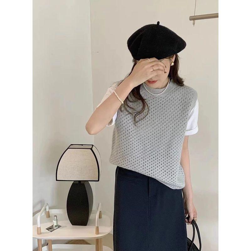 

round Neck Hollow out Sleeveless Vest Pure Color round Neck Cut Out Sleeveless Vest GRAY All yards