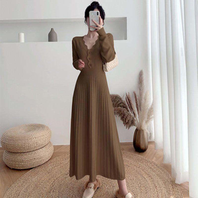 

Женское трикотажное платье-свитер с длинным рукавом, облегающее бедра, Осень/Зима 2025 2XL кофейный