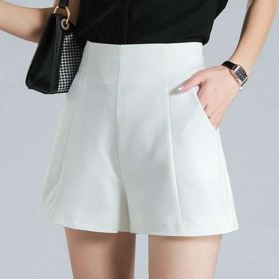 2024 Women's High-Waist A-Line Black Suit Shorts - Spring To Autumn Wear, Loose, Slimming, Wide-Leg