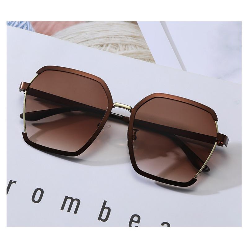 

Очки Trend Ретро Металлические солнцезащитные очки в полуоправе Уличная съемка Европа и США Солнцезащитные очки женские с защитой от ультрафиолета. UV400