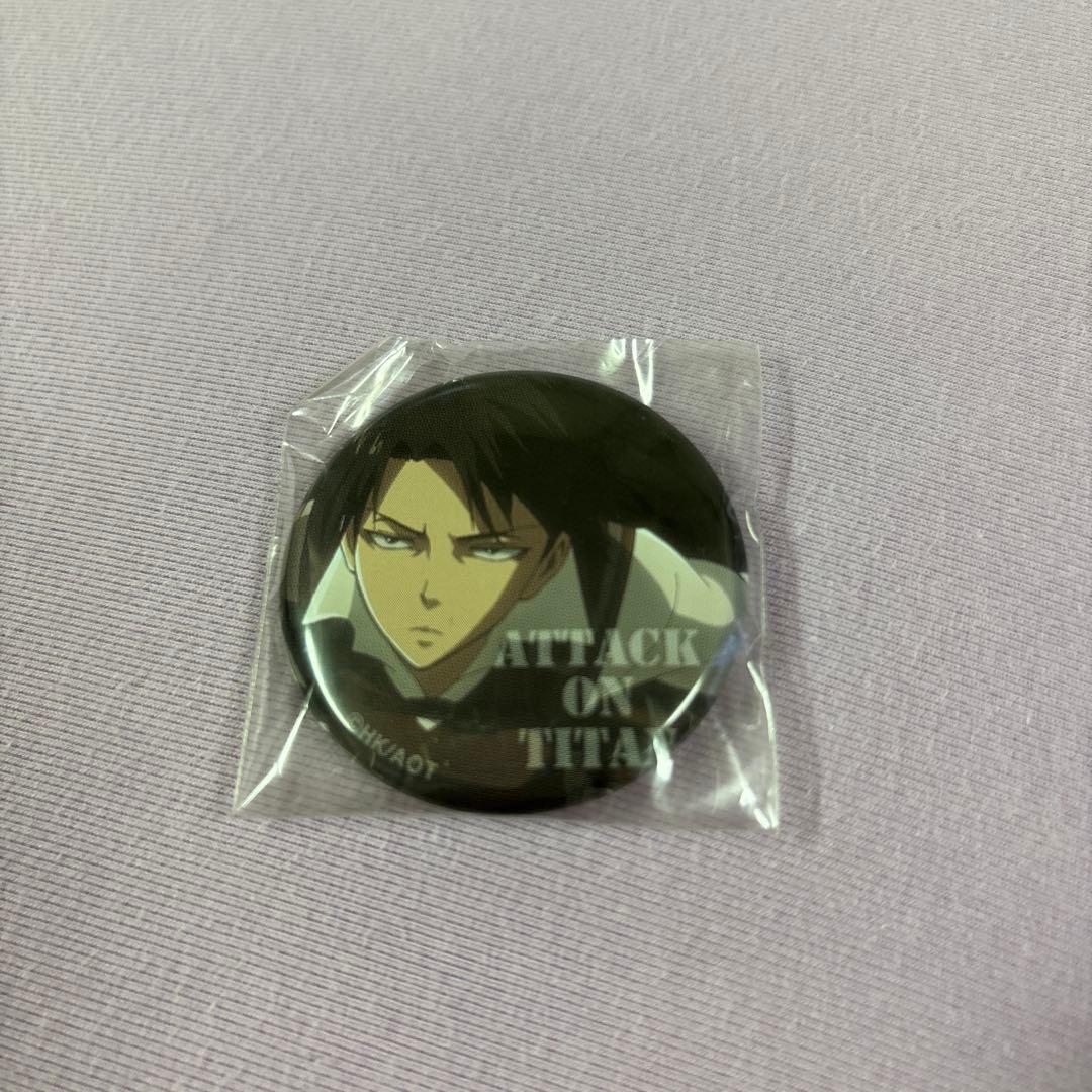 

[USED] Attack on Titan No Regrets Can Badge Levi