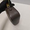 [Pre-Owned] Neo Vintage Series Gold Foil Logo Metal Tiger Head Monogram Canvas And Leather Camera Bag - Excellent #8B9FEA