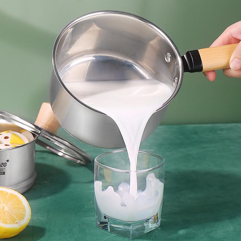 20CM 304 Stainless Steel Soup Pot with Wooden Handle