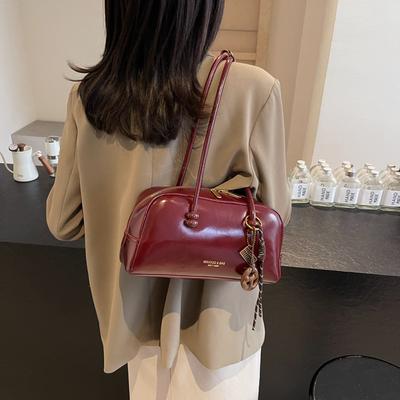 Niche Design Medieval Underarm Bag Shoulder Bag Women's High-end Soft Leather Handbag Large-capacity Bowling Bag Women