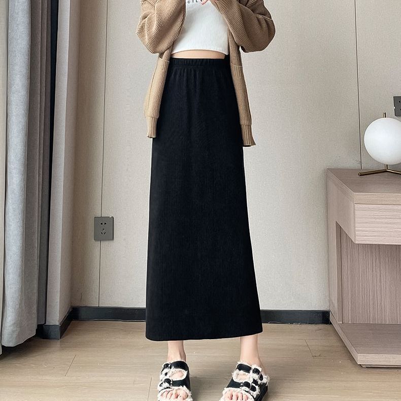 Women's Retro Wool Plaid Midi Skirt Autumn Plus Size Slim-Fitting A-Line Skirt for Pear Body Shape