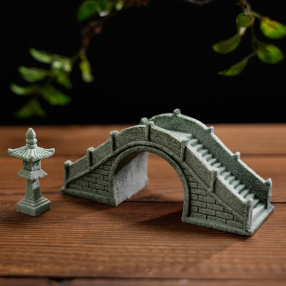 Pebble Bridge Small Boat Ornament: Miniature Water Bonsai Rockery Decoration for Floral Landscapes.