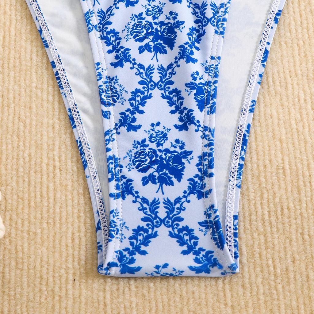 2026 Sexy Bikiny s vysokým pasem a šněrováním Trojúhelníkové kalhotky pro evropskou & americkou Hot Girl Dovolenou Plavky